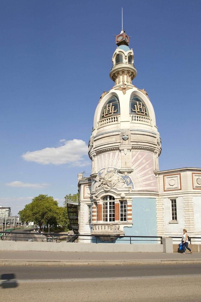 Séjours&affaires Ducs De Bretagne Apartahotel Nantes