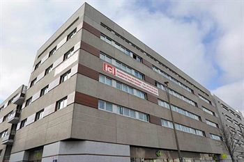 Séjours&affaires Ducs De Bretagne Apartahotel 2*